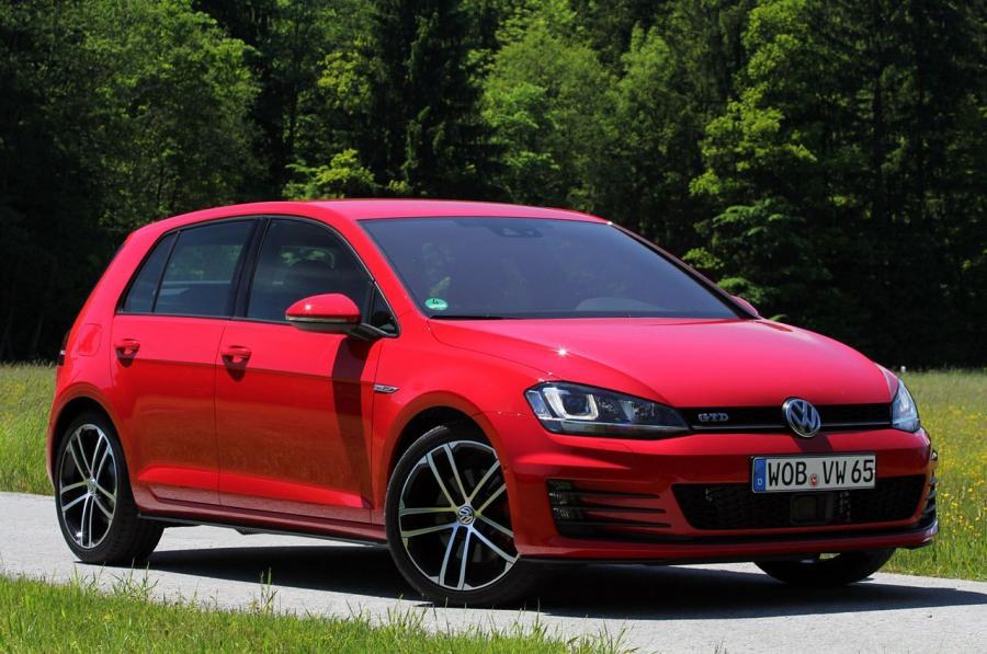  Volkswagen Golf GTD 5-Door 2017 года  (WW) (фото 26 из 58)